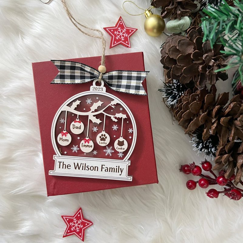 Personalized Family Christmas Ornament, Family Tree Custom, Christmas Tree Ornament